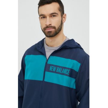 New Balance geaca barbati, culoarea albastru marin, de tranzitie