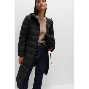 Geaca lunga cu umplutura de puf - Negru