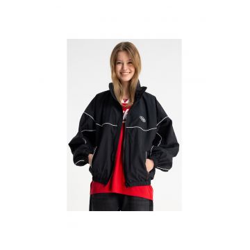 Jacheta lejera cu guler inalt