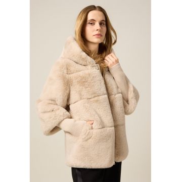 Palton din blana sintetica cu gluga - Maro nisip