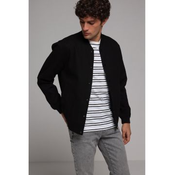Jacheta bomber cu capse - Negru