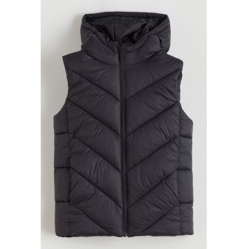 Vesta matlasata cu gluga si buzunare laterale - Negru