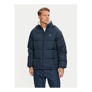 Geaca matlasata cu maneci raglan -