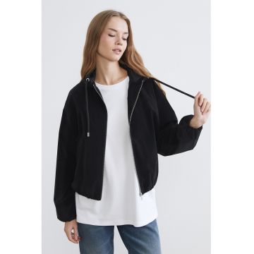 Haina de ploaie crop supradimensionata cu gluga - Negru