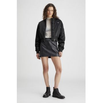 Jacheta bomber cu pliseuri - Negru