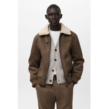 Jacheta din piele intoarsa shearling sintetica cu buzunare cu fermoar - Caramel