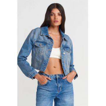 Geaca de blugi scurta  denim albastru - maneci lungi - inchidere cu nasturi - 100% bumbac