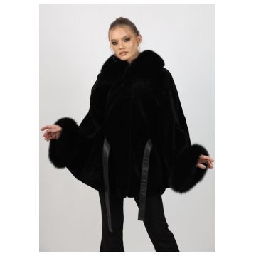 Poncho de Dama din Miel Australian si Gluga din Vulpe Argintie - Model Butterfly - Negru