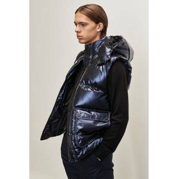 Vesta bufanta cu gluga si aspect matlasat