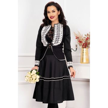 Jacheta neagra traditionala cu broderie ecru aplicata