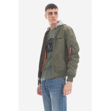 Alpha Industries geacă MA-1 TT Hood BP Ref. 106103 01 bărbați, culoarea verde, de tranziție 106103.01-green