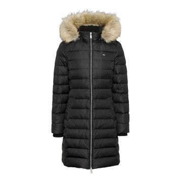 Geaca cu umplutura de puf - gluga si garnitura de blana sintetica