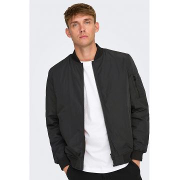 Jacheta bomber uni