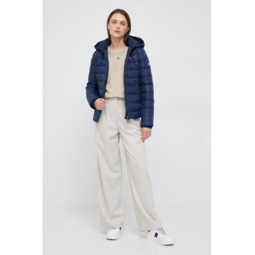 Tommy Jeans geacă femei, culoarea bleumarin, de iarna DW0DW13741