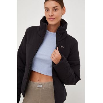 Reebok geaca femei, culoarea negru, de tranzitie