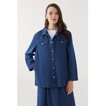 Jacheta lejera din denim