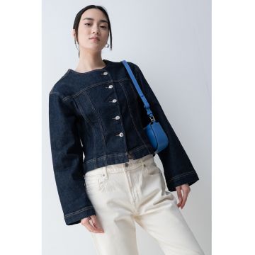 Jacheta din denim cu nasturi