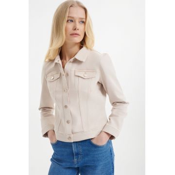 Jacheta de denim cu buzunare pe piept