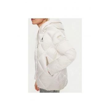 Geaca dama -  304445507 - Poliamida - M INTL - Alb
