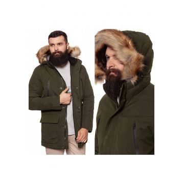 Geaca Barbati De Iarna -  Model PARKA - Croiala Clasica Regular Fit - Cu Nasturi - 5 Buzunare - Captusita Si Confortabila - Buna Pentru Zile Reci Si Tinute Urbane - Marimea 2XL - Verde