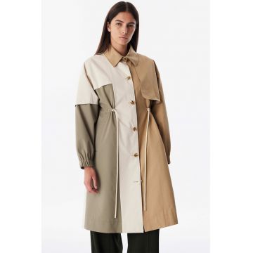 Trenci cu model colorblock