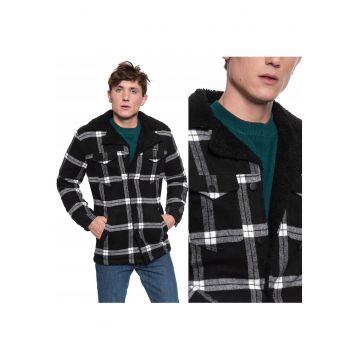 Jacheta De Iarna -  Wrange Coat - Compozitie Material: 79% Poliester - 21% Lana - Croi: Regular Fit - Inchidere: Nasturi - Numar De Buzunare: 4 - Multicolor