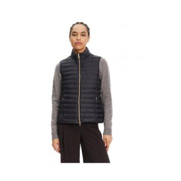 Vesta dama  neagra