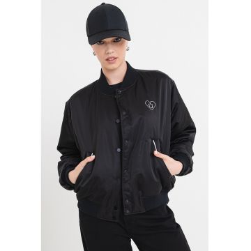 Jacheta bomber cu capse