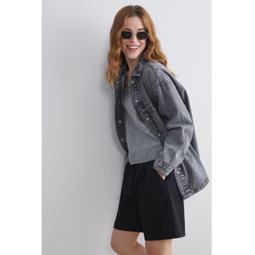 Jacheta-camasa din denim cu capse