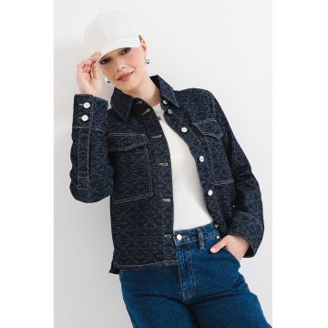 Jacheta de denim cu buzunare pe piept