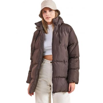 Geaca dama  gros cu puf - gluga - maro scortisoara - textil