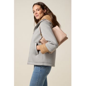 Jacheta cu buzunare laterale si design 2-in-1