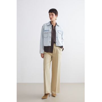 Jacheta din denim cu buzunare cu clapa