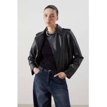 Jacheta scurta de piele sintetica