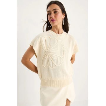 Vesta tricotata -  fara maneci - guler rotund - culoare naturala - tricot -
