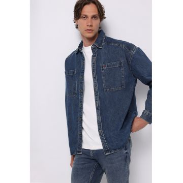 Jacheta-camasa din denim cu buzunar pe piept Jacheta-camasa din denim cu buzunar pe piept