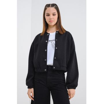 Jacheta crop cu capse