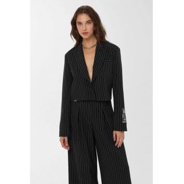 Jacheta scurta cu dungi -  Crop fit - Negru - Poliester