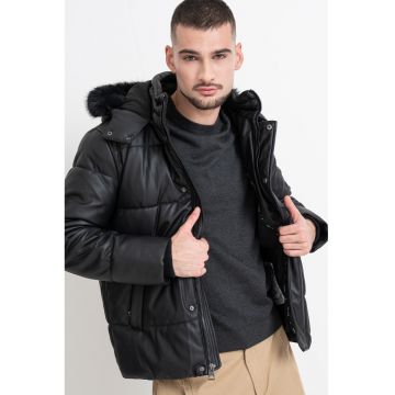 Geaca cu fermoar si buzunare