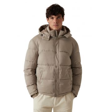 Geaca cu vatelina si gluga