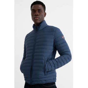 Geaca matlasata cu guler mediu