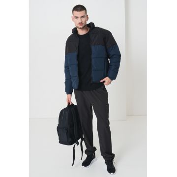 Jacheta cu vatelina si guler