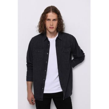 Jacheta din denim cu buzunare pe piept