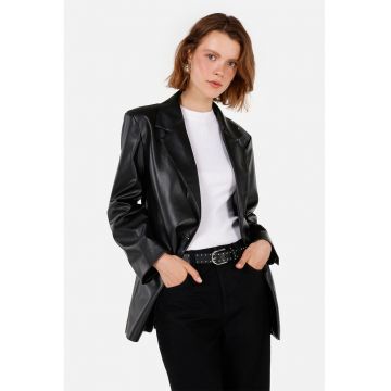 Jacheta din piele ecologica cu buzunare cu clapa Jacheta din piele ecologica cu buzunare cu clapa
