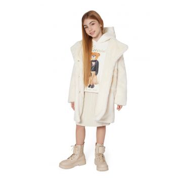 Palton din material teddy cu revere decupate