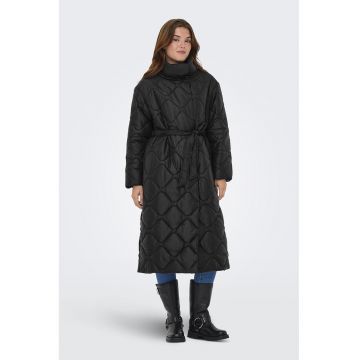 Palton lung matlasat cu cordon in talie