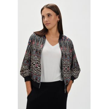 Sacou cu fermoar si model Sacou cu fermoar si model