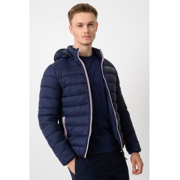 Geaca cu fermoar Bikashana