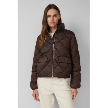 Geaca usoara matlasata