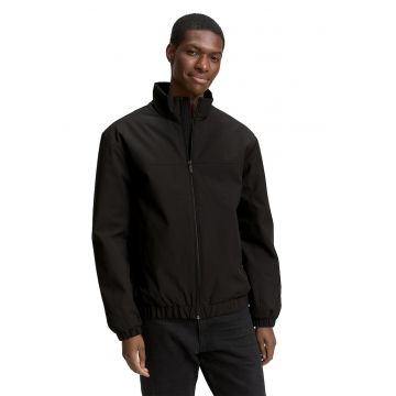 Jacheta cu guler mediu si fermoar